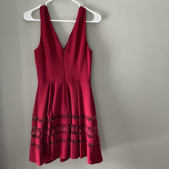 Maroon A Line dress - Picture 3 of 5